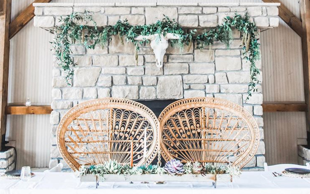 Rustic & Chic: Springtime Wedding Ideas for a Lovely Affair